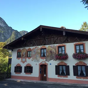 Im Lueftlmalereck, Mussldomahaus Appartement